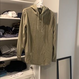 ASOS men’s medium slim sweatshirt